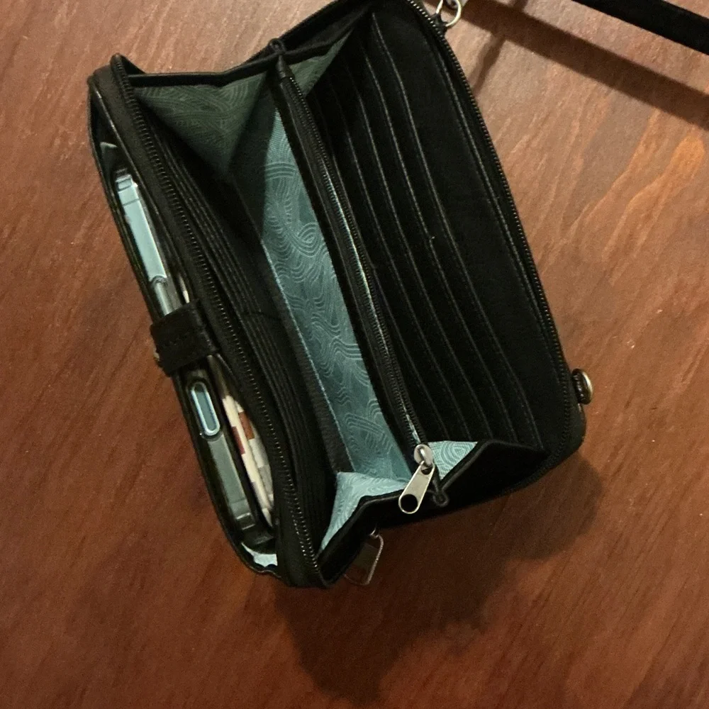 Nine West Black Wristlet with Cell Pocket and Strap - Picture 6 of 7